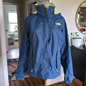 The North Face Women's Resolve Jacket